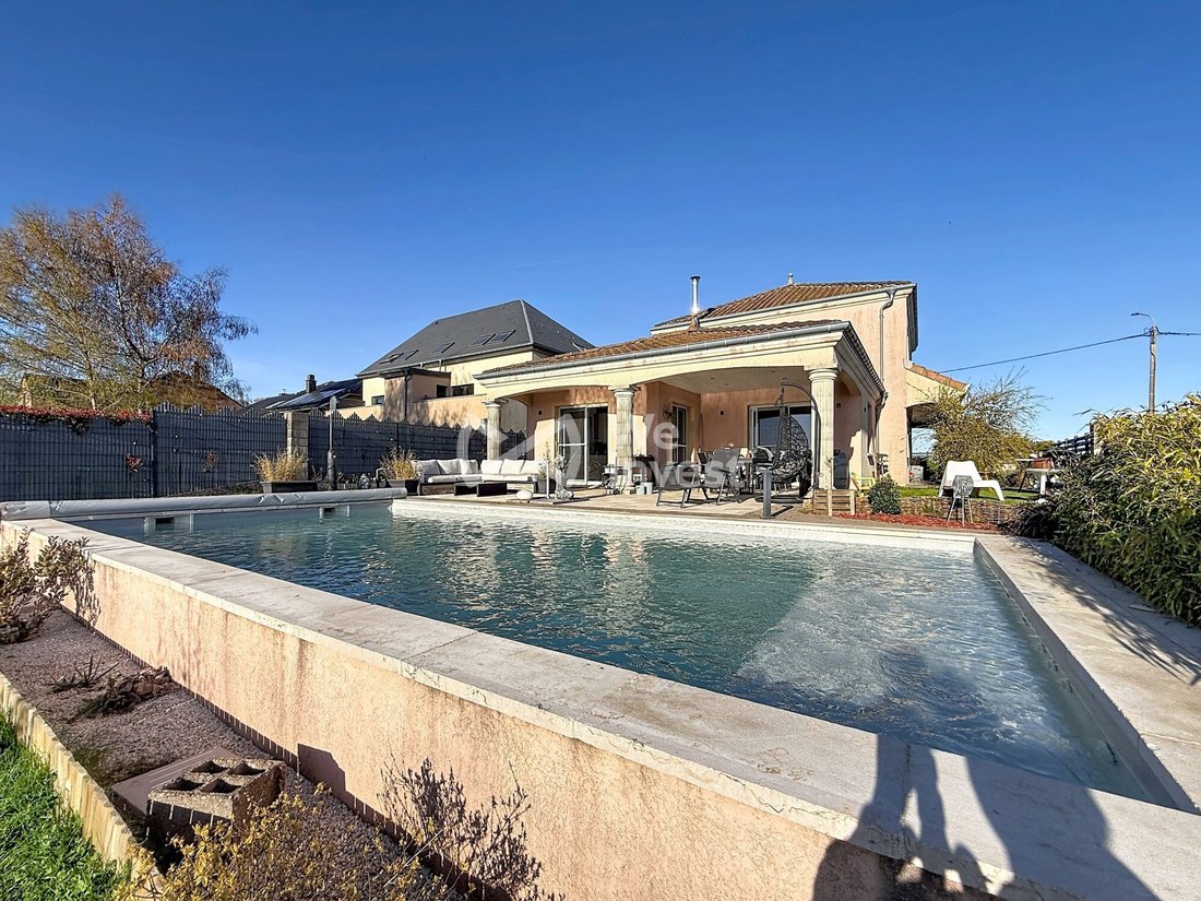 Villa in Cosnes-et-Romain, Grand Est, France 4 - 17660774