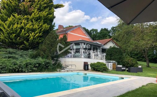 House in Orly-sur-Morin, Ile-de-France, France 1