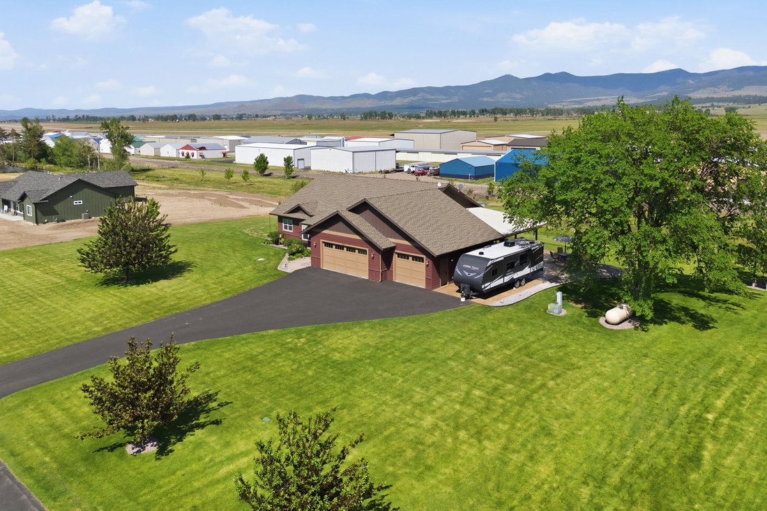 House in Hamilton, Montana, United States 3 - 18067491