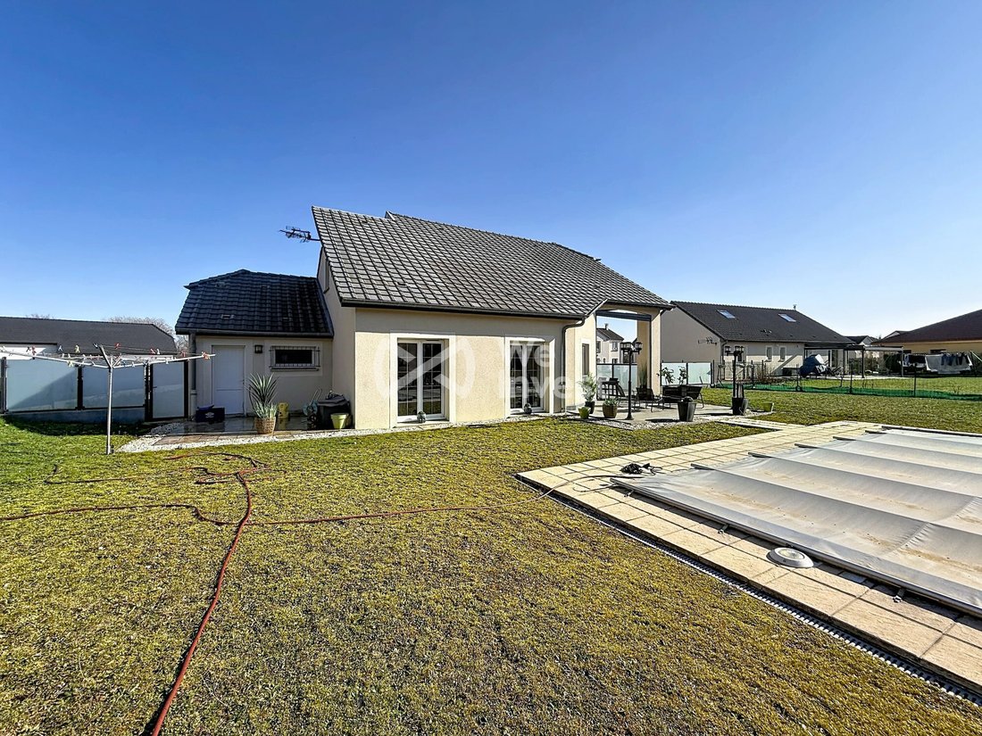 Villa in Rehon, Grand Est, France 5 - 17536254