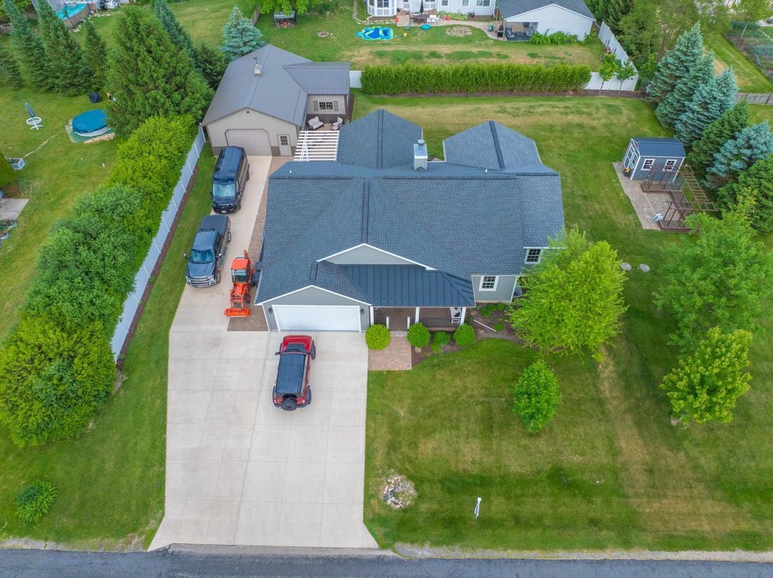 House in Lake Geneva, Wisconsin, United States 2 - 17996903