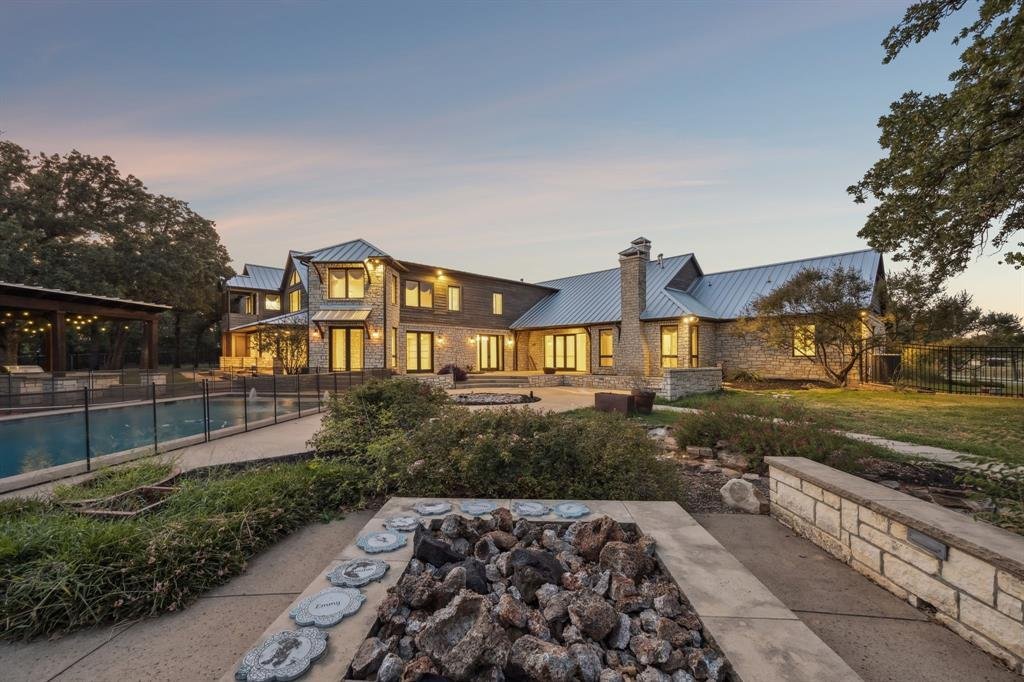 House in Lantana, Texas, United States 5 - 18067228