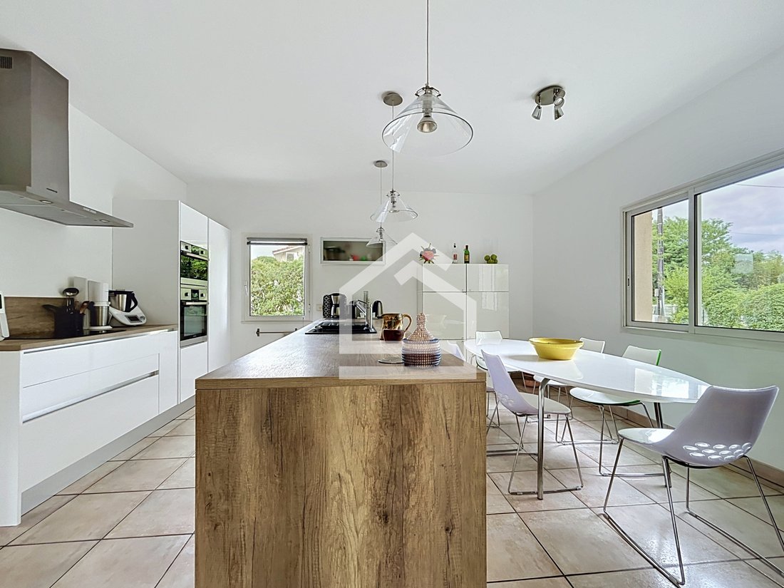 House in Mérignac, Nouvelle-Aquitaine, France 2 - 18066910