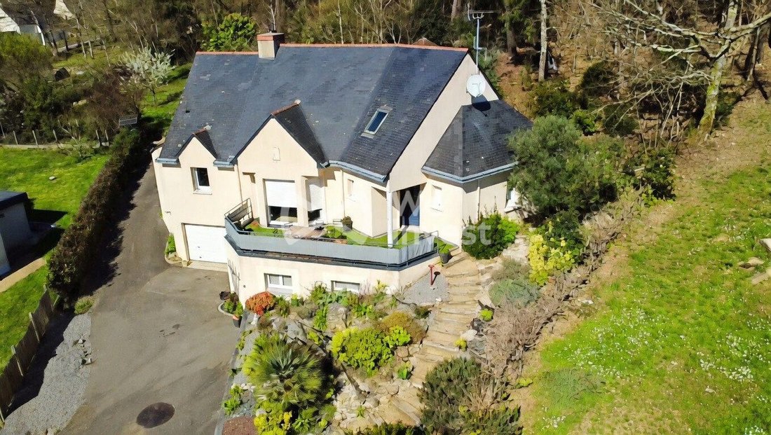 House in Saint-Gildas-des-Bois, Pays de la Loire, France 1 - 17545590