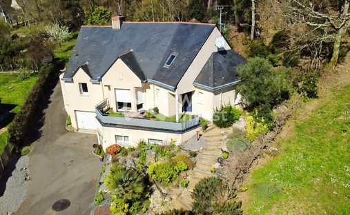 House in Saint-Gildas-des-Bois, Pays de la Loire, France 1