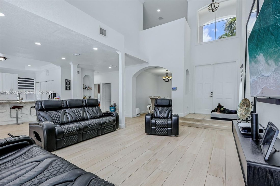 House in Miramar, Florida, United States 3 - 18060599
