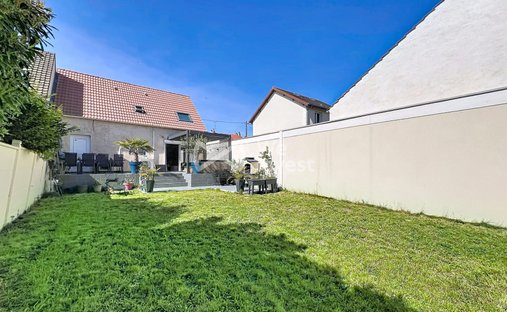House in Centre, Bezons, France 1