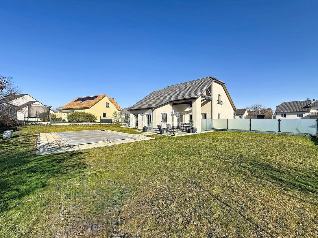 Villa in Rehon, Grand Est, France 4 - 17536254