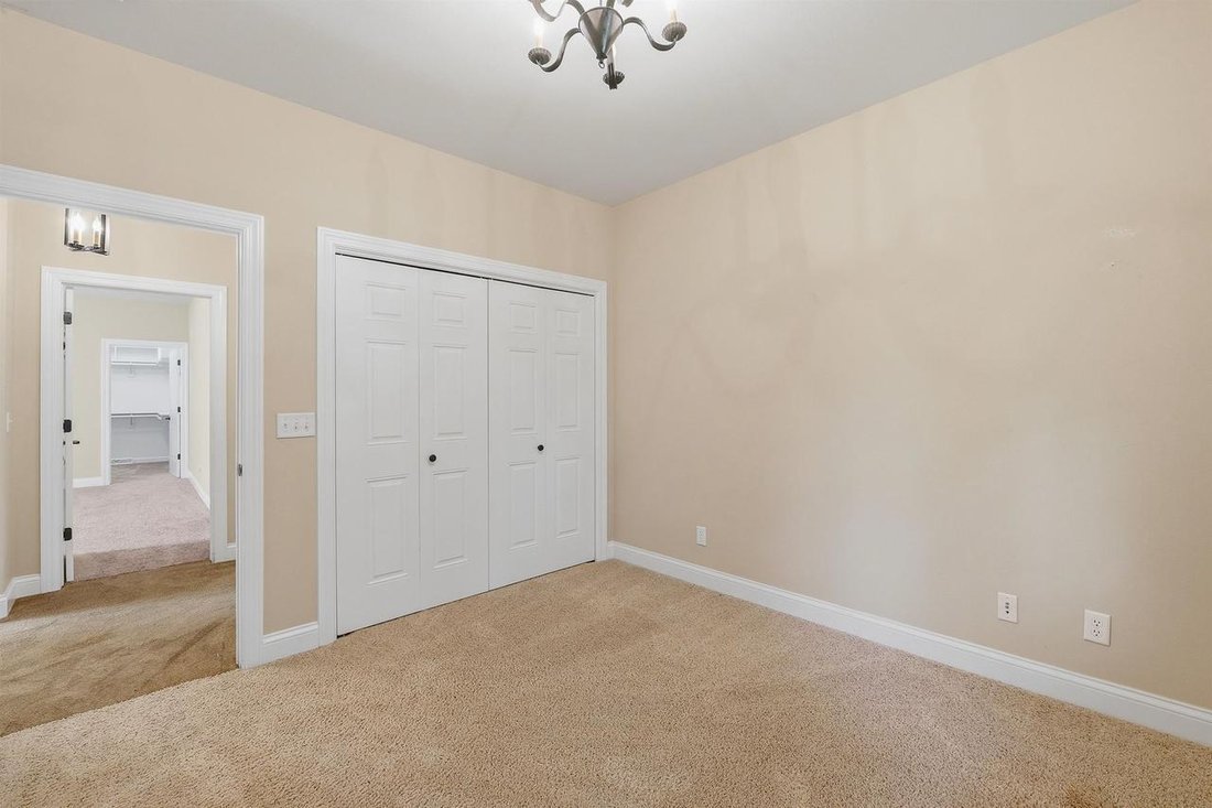 House in Fond du Lac, Wisconsin, United States 3 - 18065827