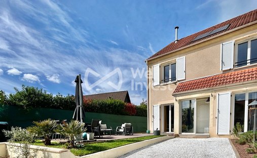 House in Rambouillet, Ile-de-France, France 1