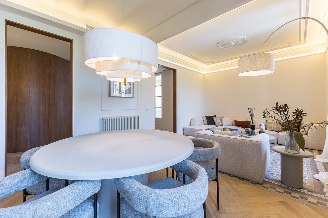 Apartment in Eixample, Barcelona, Spain 4 - 18067619