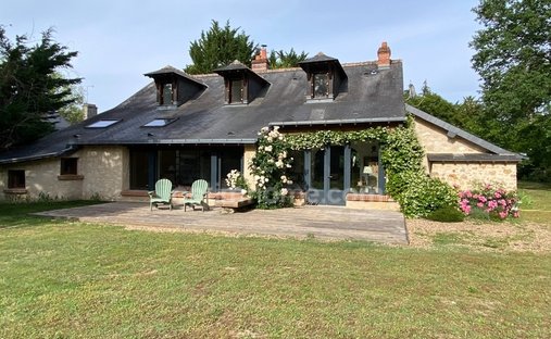 House in Tiers Restant, Fondettes, France 1