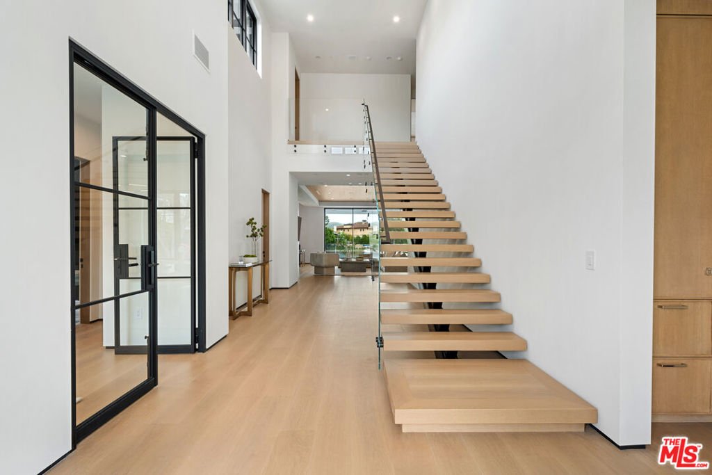 House in Thousand Oaks, California, United States 4 - 18065973