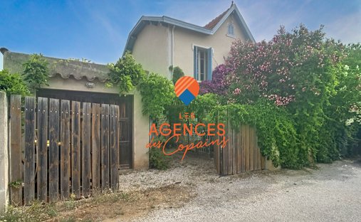 House in Coste Chaude-Mauveou, La Seyne-sur-Mer, France 1