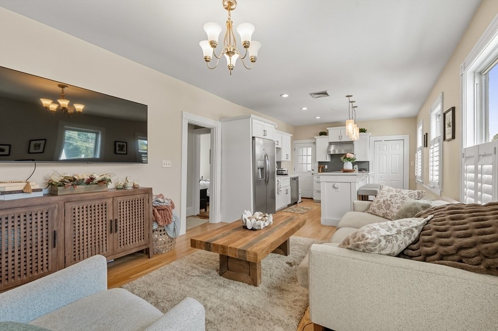 Condo in Boston, Massachusetts, United States 1 - 18067471