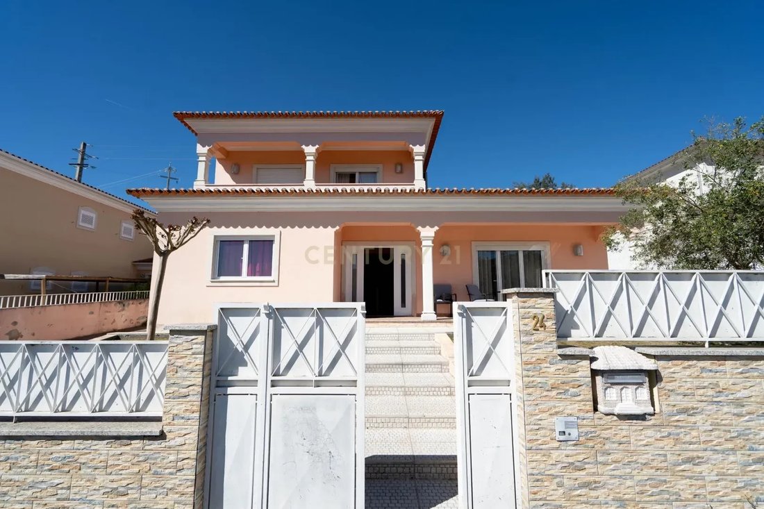 Villa in Serpins, Coimbra District, Portugal 1 - 17622701