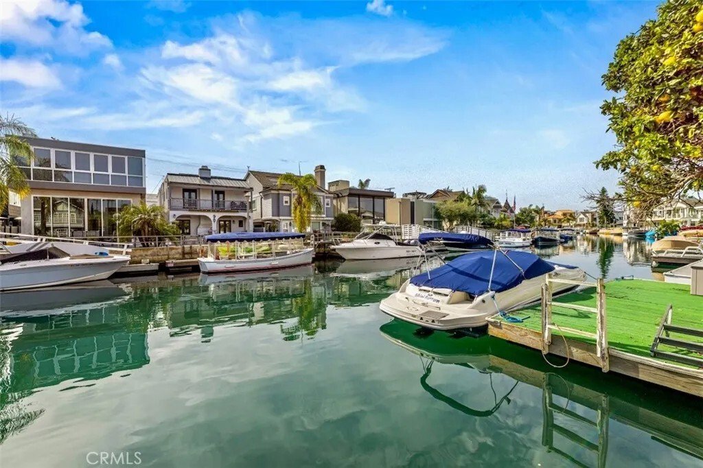 Condo in Signal Hill, California, United States 4 - 18066379