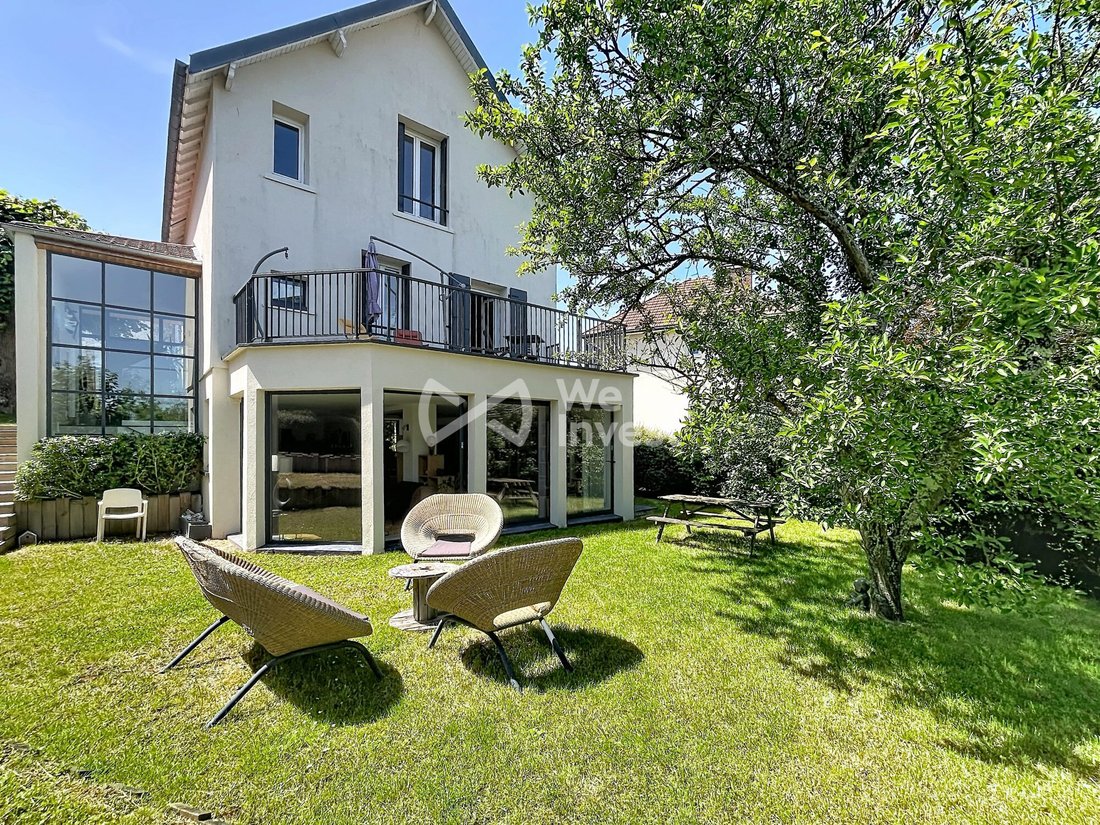 House in Marnes-la-Coquette, Ile-de-France, France 2 - 17475631