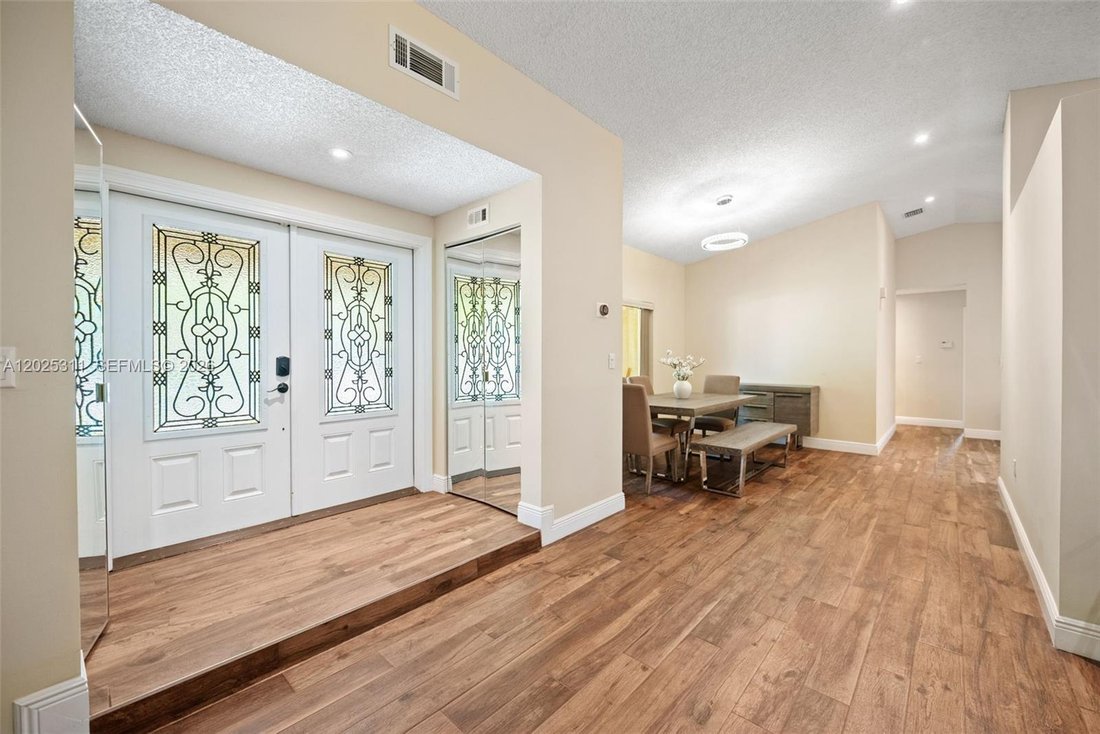 House in Davie, Florida, United States 4 - 18065927