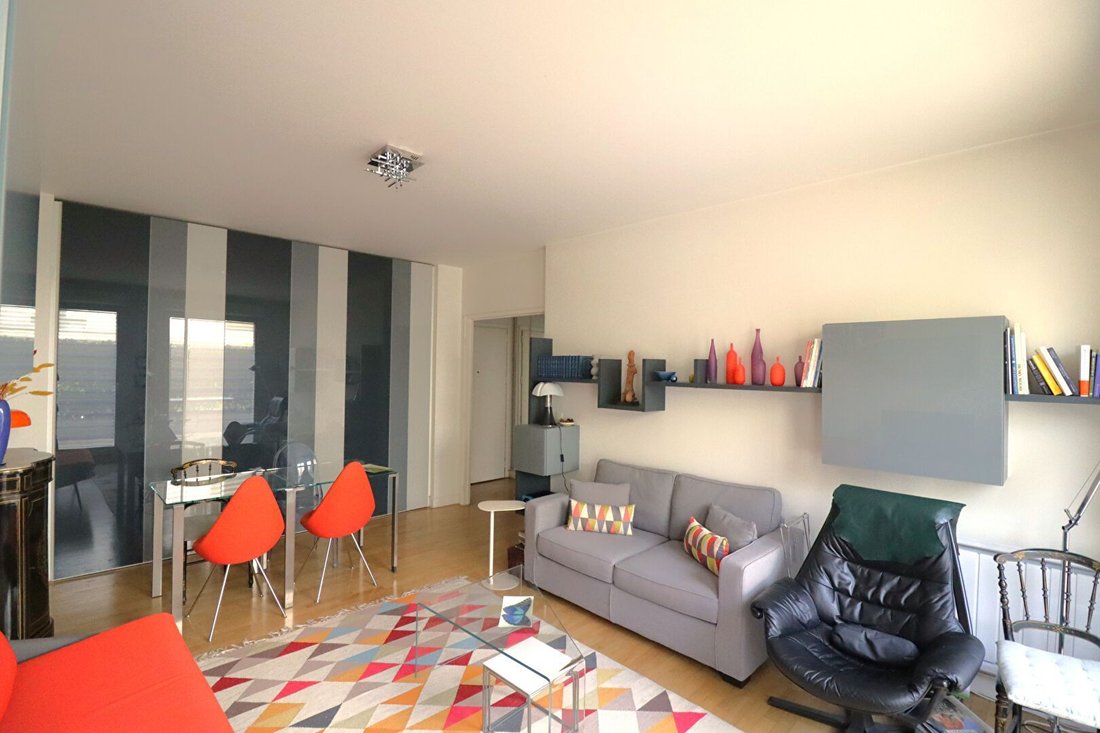 Apartment in Espaces Jeunes, Issy-les-Moulineaux, France 3 - 18066743
