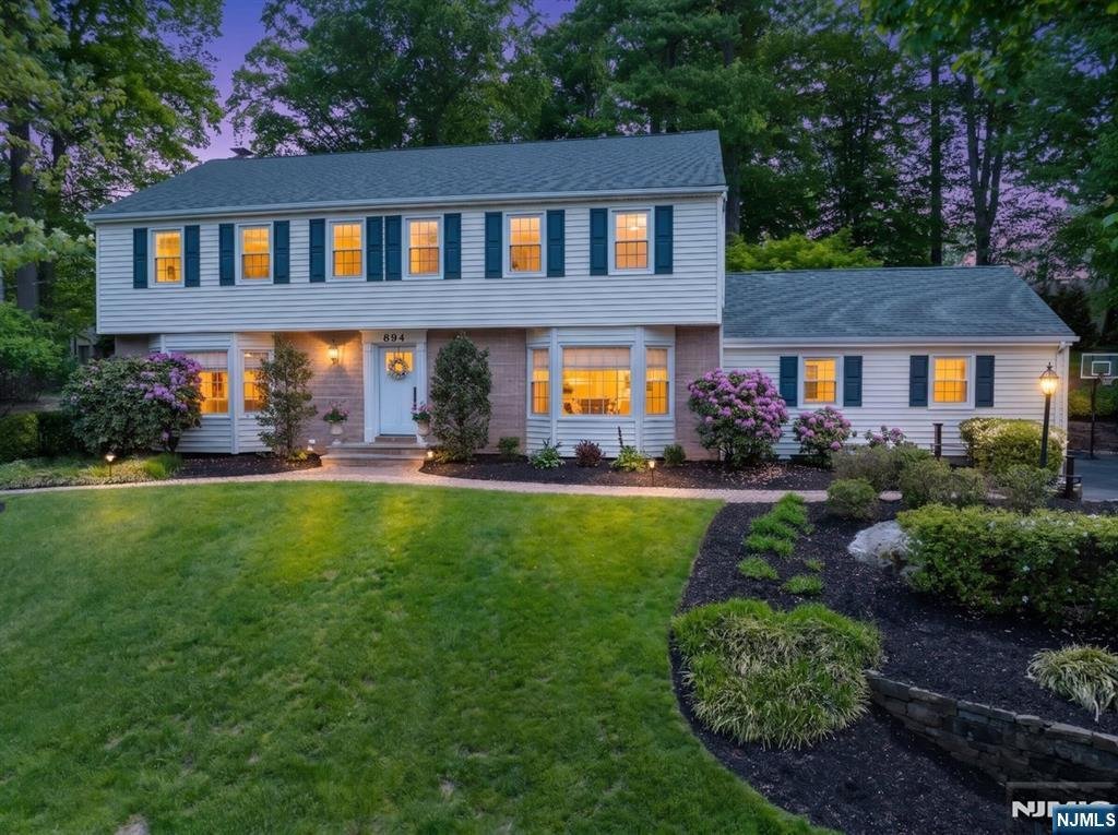 House in Oradell, New Jersey, United States 1 - 18066587