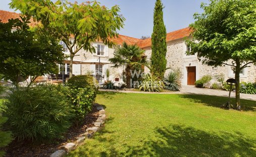 House in Bruyeres-le-Chatel, Ile-de-France, France 1