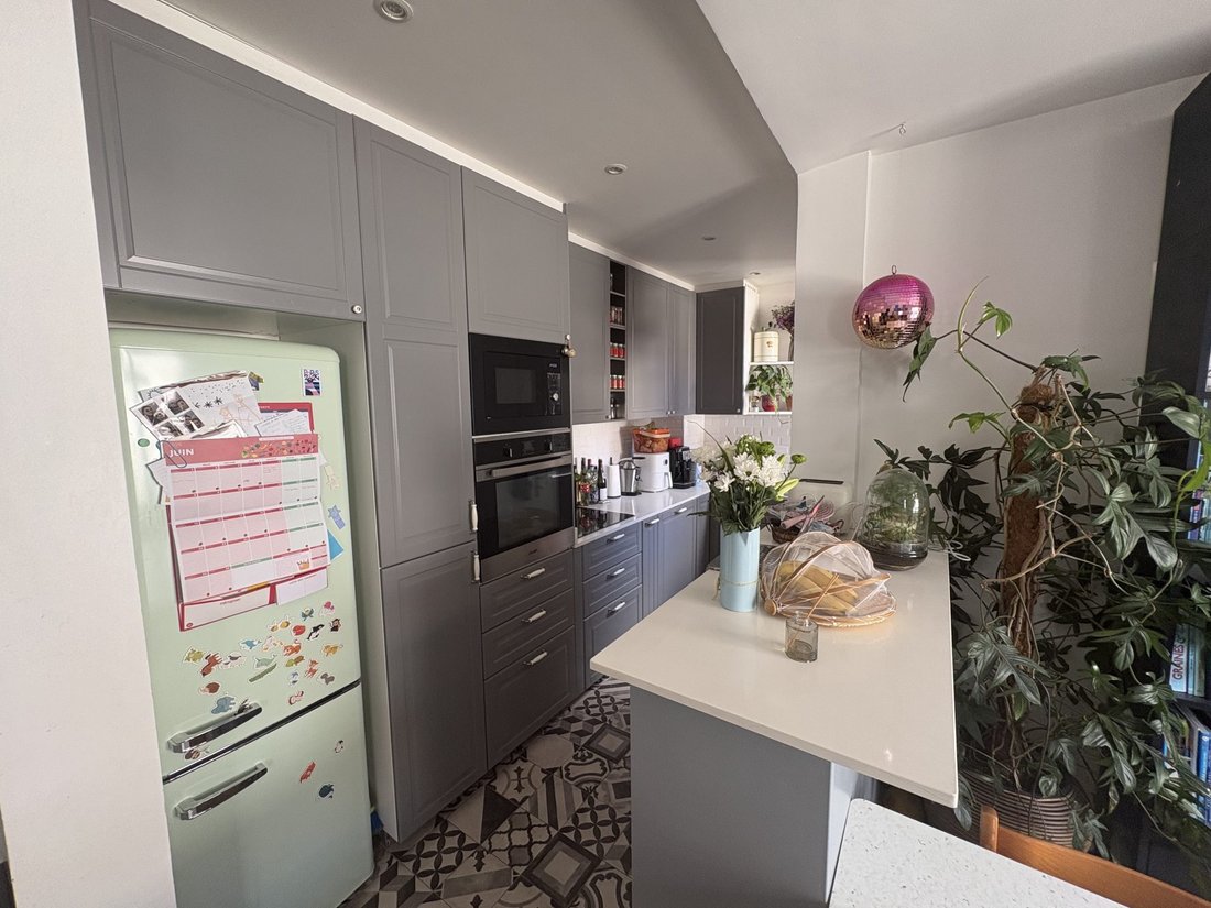 House in Fontenay-sous-Bois, Ile-de-France, France 3 - 18068961