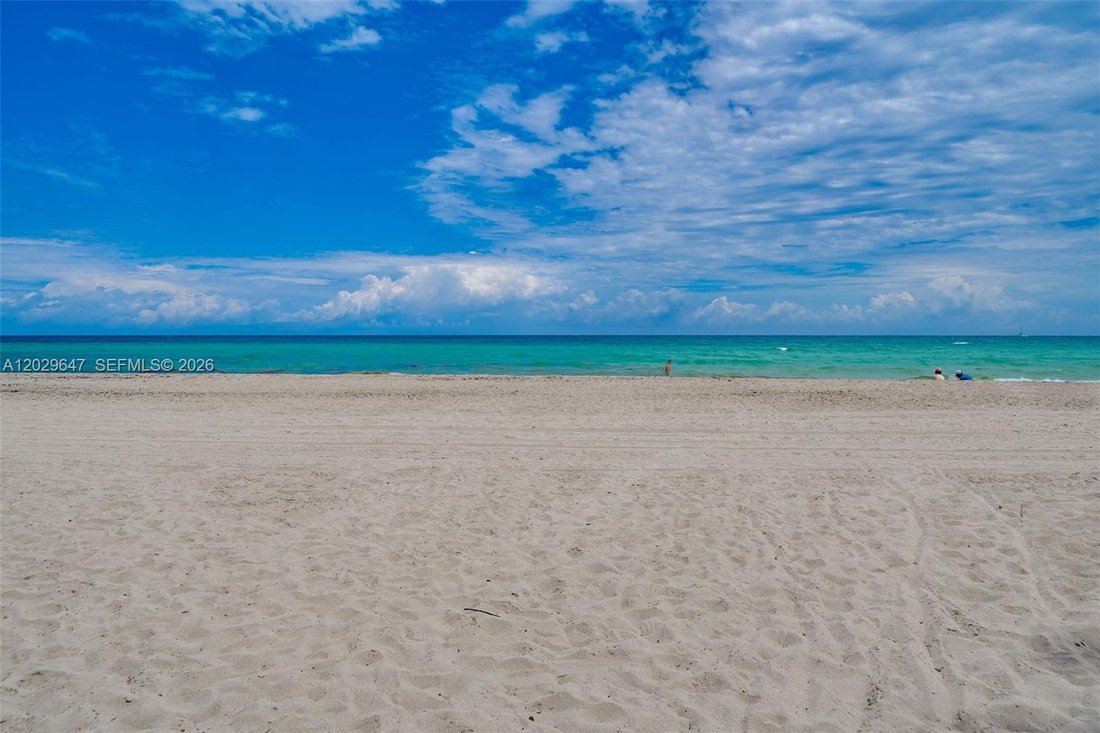 Condo in Hollywood, Florida, United States 3 - 18065963