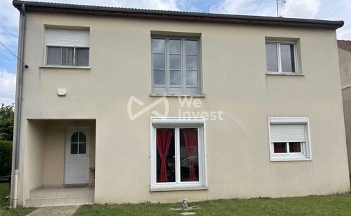 House in Charles de Gaulle-Vieux Pays-Paris Nord, Tremblay-en-France, France 1