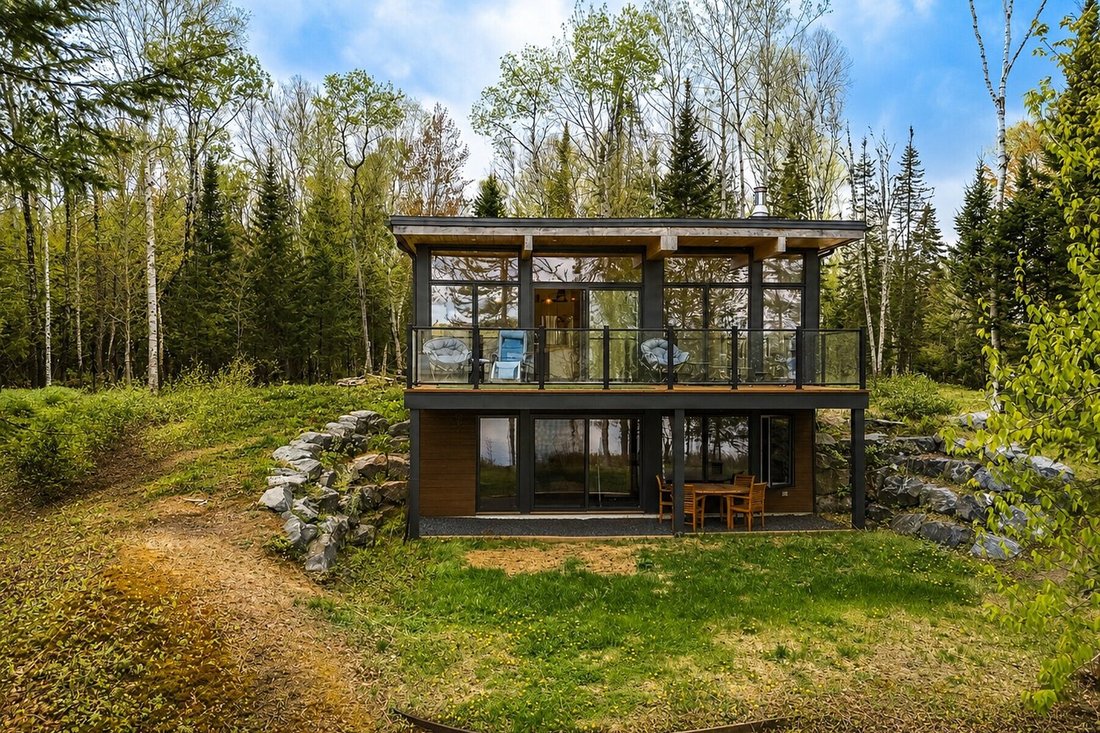House in Rivière-Rouge, Quebec, Canada 2 - 18067418