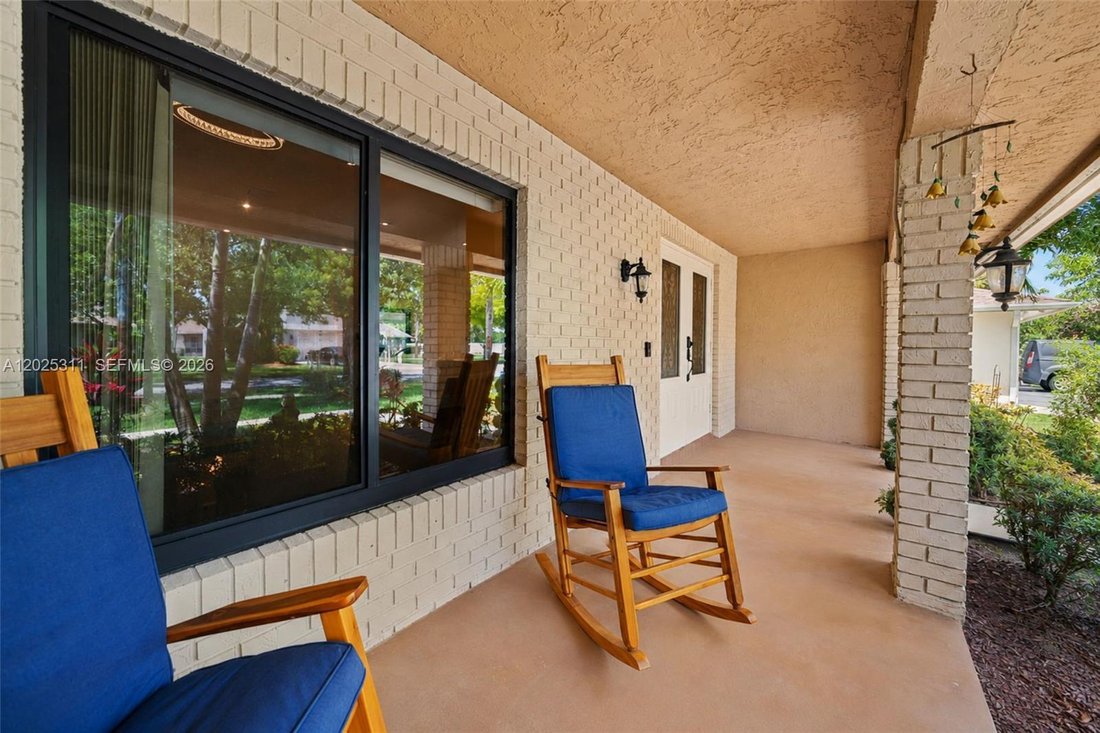 House in Davie, Florida, United States 3 - 18065927