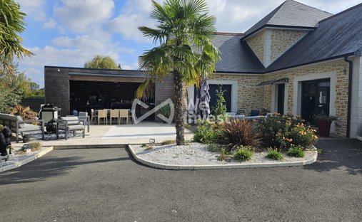 House in Centre Ville, Ballan-Miré, France 1