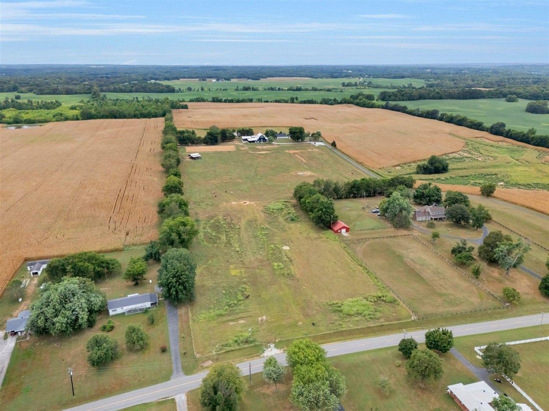 House in Princeton, Kentucky, United States 3 - 18068457