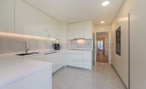 Apartment in Pontinha e Famoes, Lisbon, Portugal 1