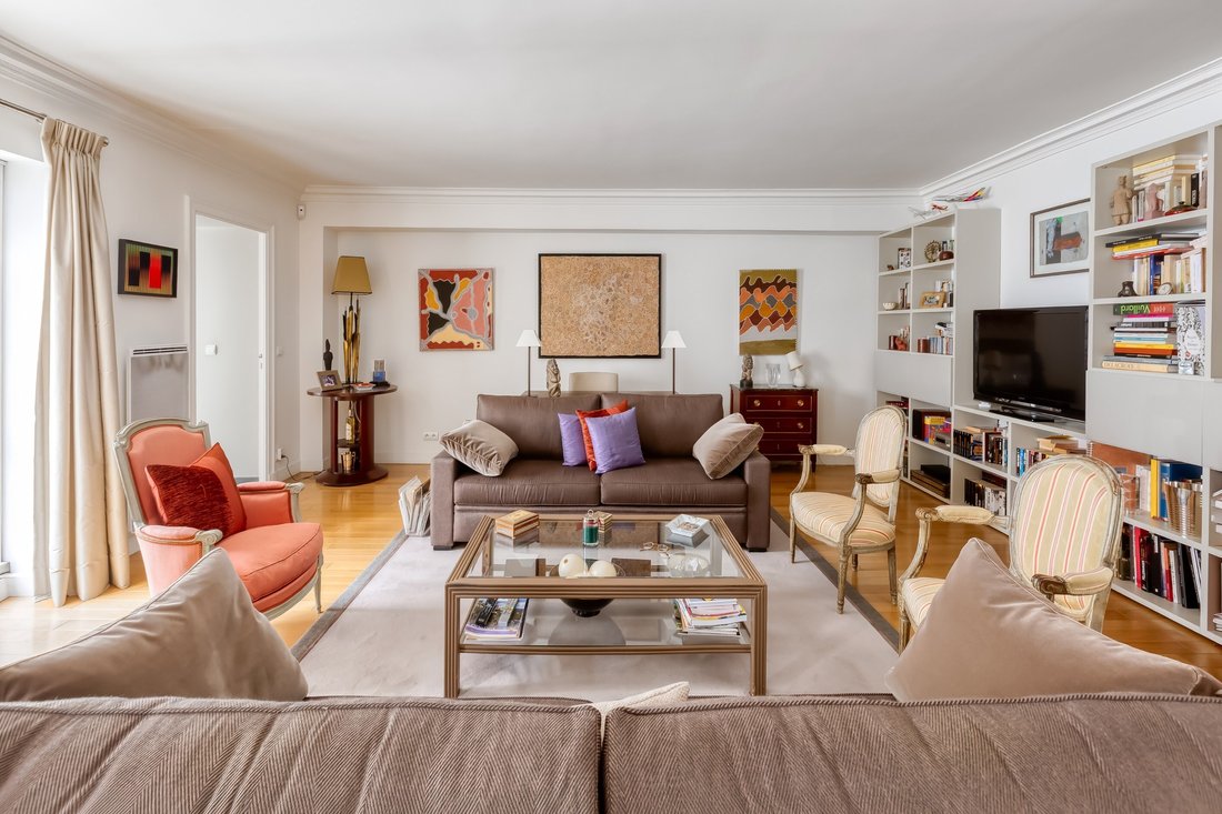 Appartamento a Enfants Rouges, Paris 3e Arrondissement, Parigi 2 - 17617492