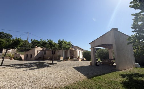 House in Meyreuil, Provence-Alpes-Côte d'Azur, France 1