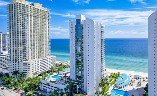 Condo in Sunny Isles Beach, Florida, United States 1