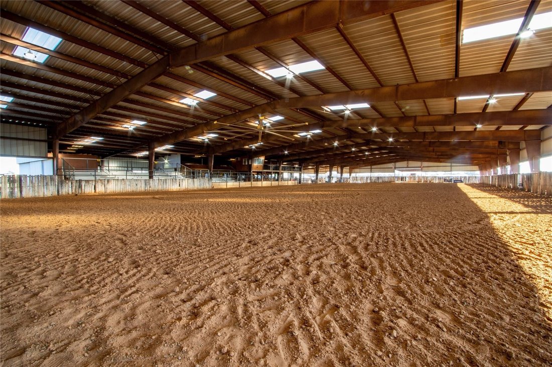 Farm Ranch in Paradise, Texas, United States 1 - 18066697