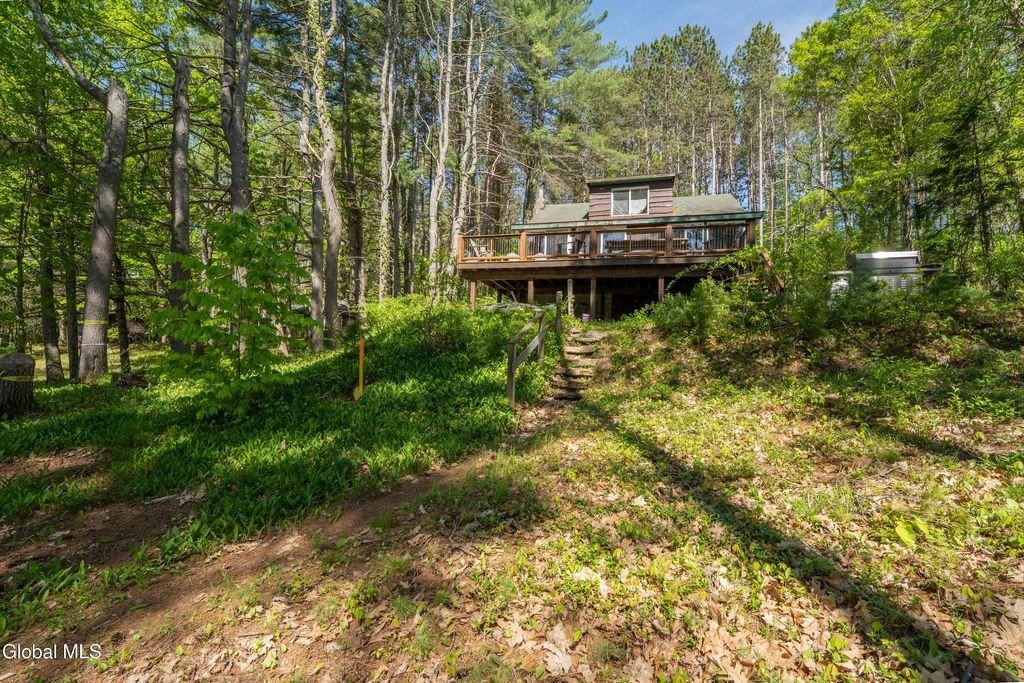 House in Hadley, New York, United States 1 - 18068775