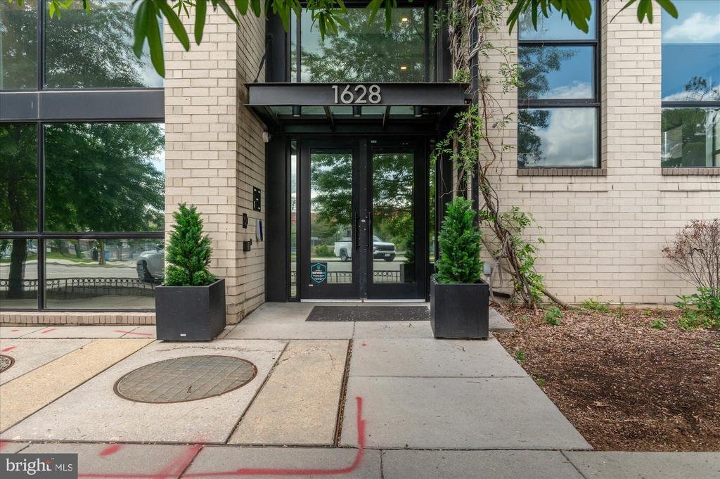 Condo in Washington, District of Columbia, United States 2 - 18068454