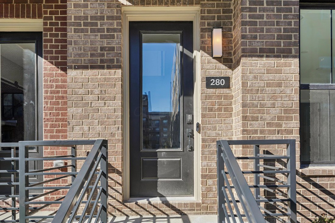 Condo in Columbus, Ohio, United States 4 - 18065716