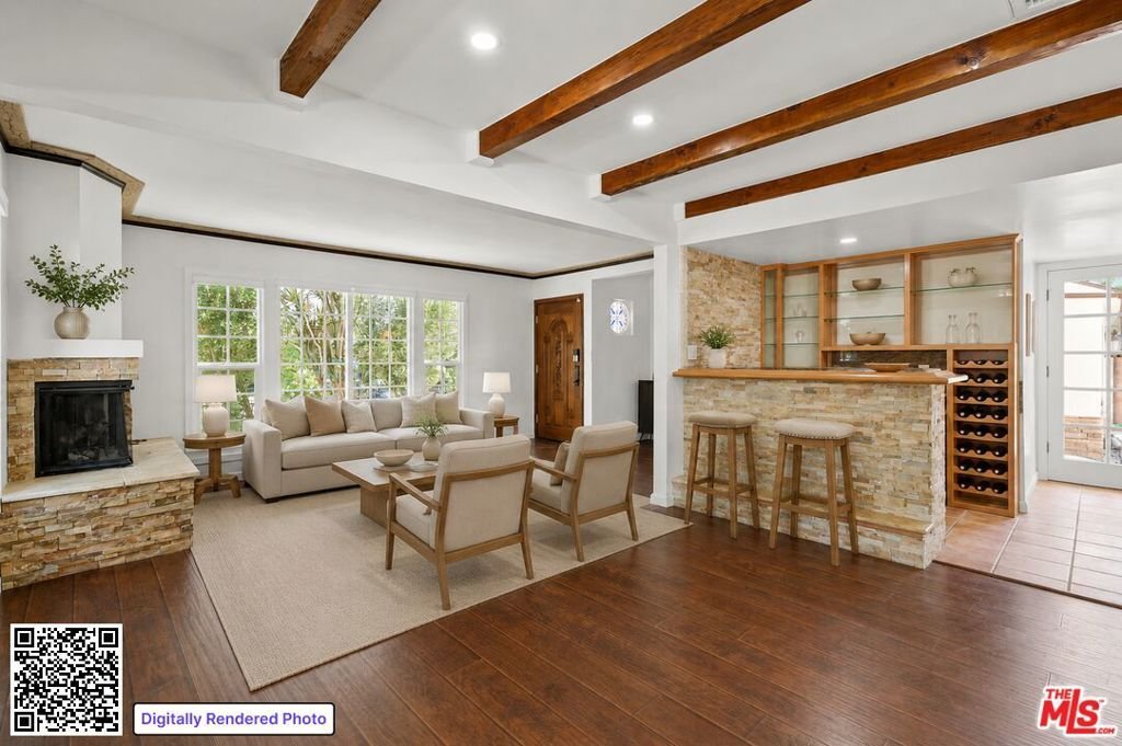 Los Angeles, California, United States 3 - 18065935