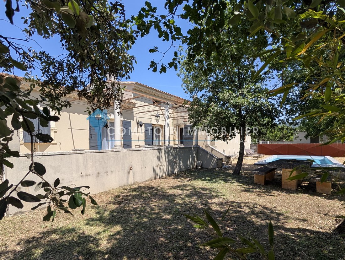 Maison à Saint-Saturnin-lès-Apt, Provence-Alpes-Côte d'Azur, France 2 - 18067339