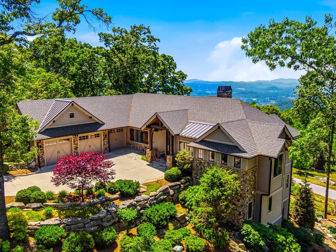 House in Hendersonville, North Carolina, United States 1 - 18068647