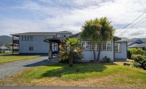 House in Rockaway Beach, Oregon, United States 1