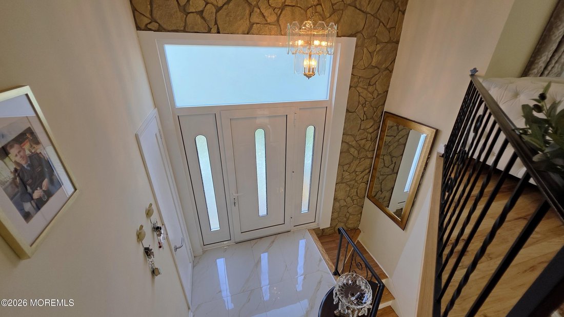 House in Old Bridge Township, New Jersey, United States 4 - 18066014