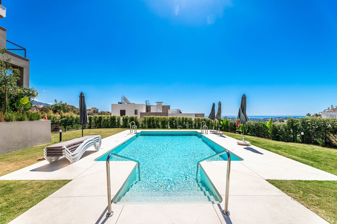 Apartment in Nueva Andalucia, Marbella, Spain 2 - 18065925