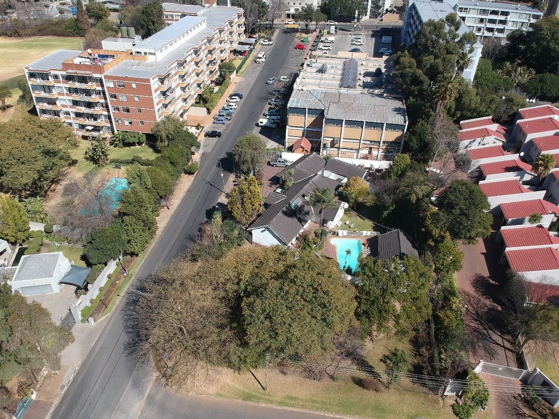 Land in Melrose North, Gauteng, South Africa 3 - 18069001