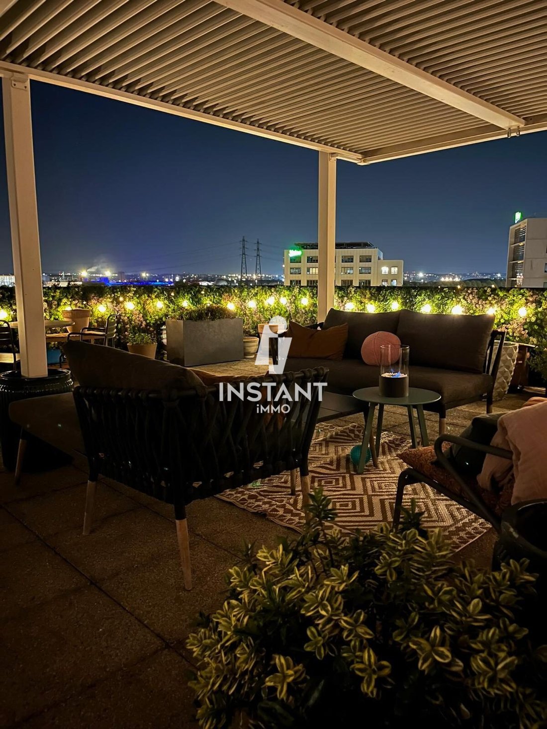 Apartment in Creteil, Ile-de-France, France 4 - 18068873