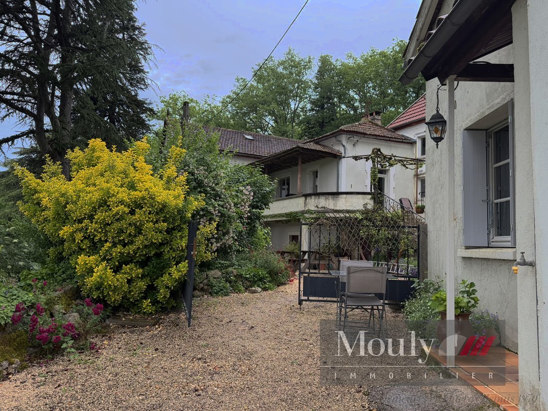 House in Luzech, Occitania, France 4 - 18066832